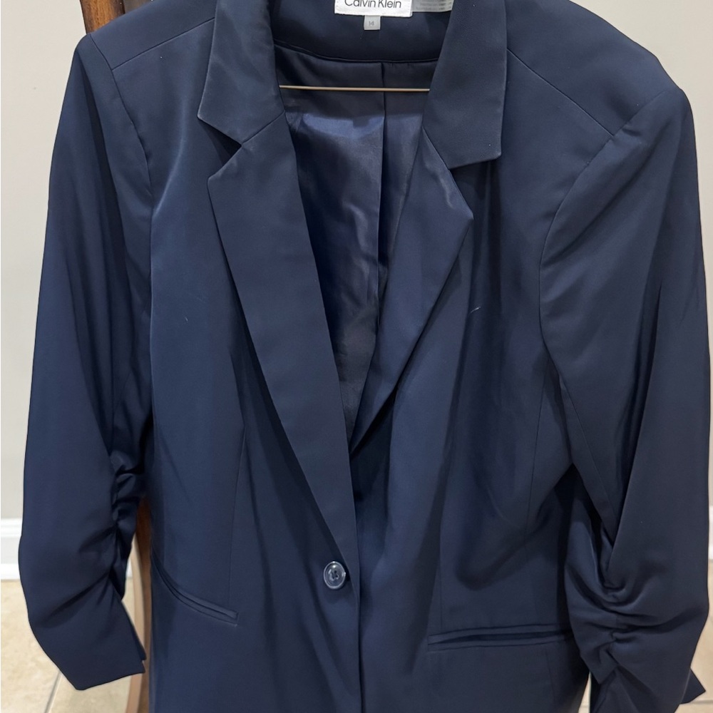 Calvin Klein Women's Navy 2 piece  pantsuit